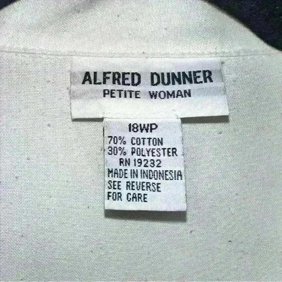 Vintage Alfred Dunner Zip Up Long Sleeve - Picture 2 of 3